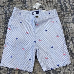 NWT. Fun summer shorts.